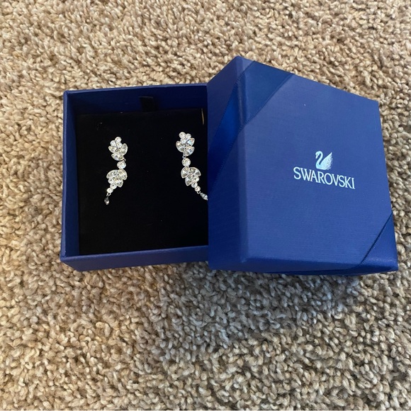 Swarovski X Miranda Kerr: A Collection of Wishes earrings - Picture 4 of 6